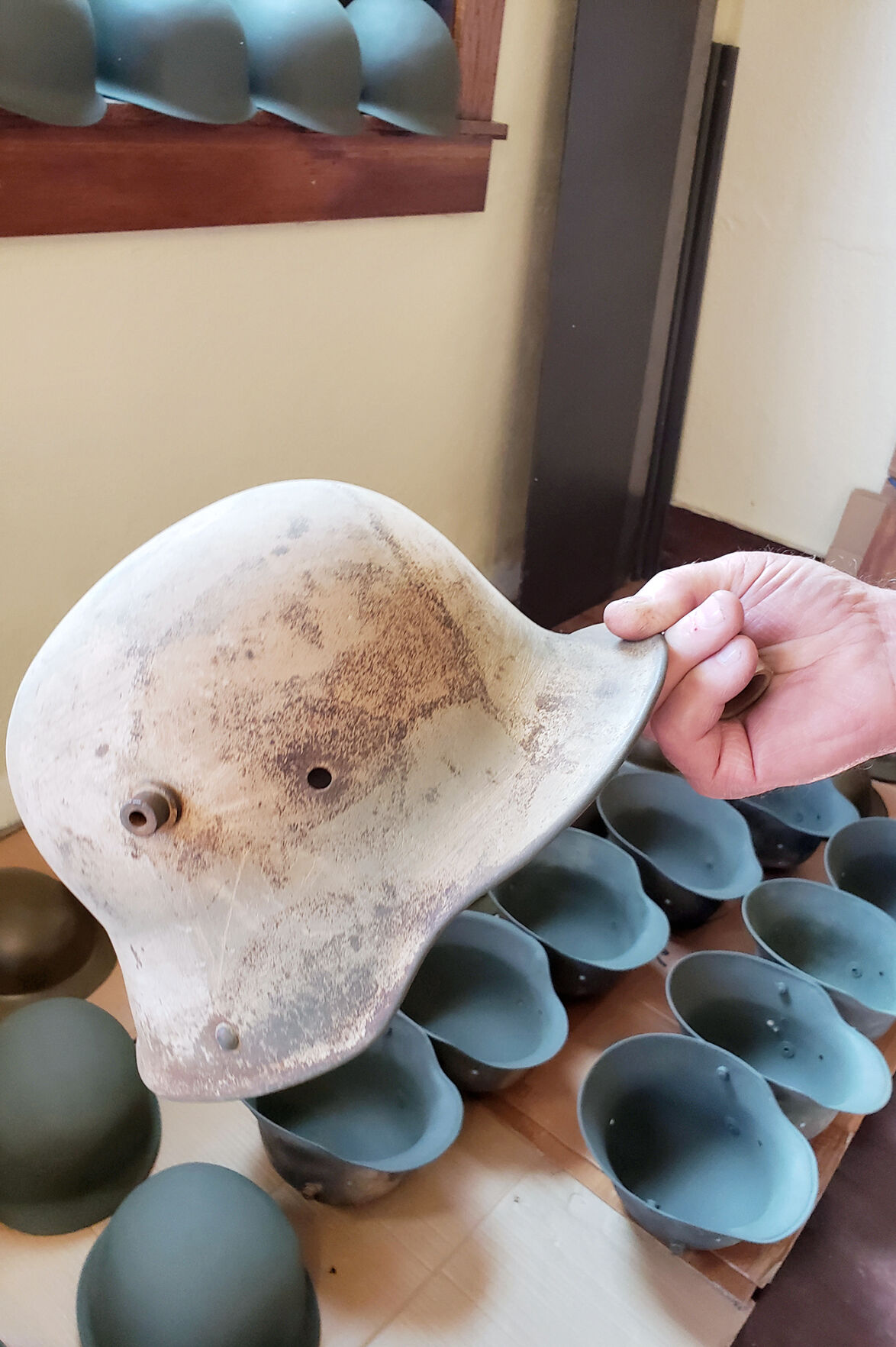 Helmet_02.jpg